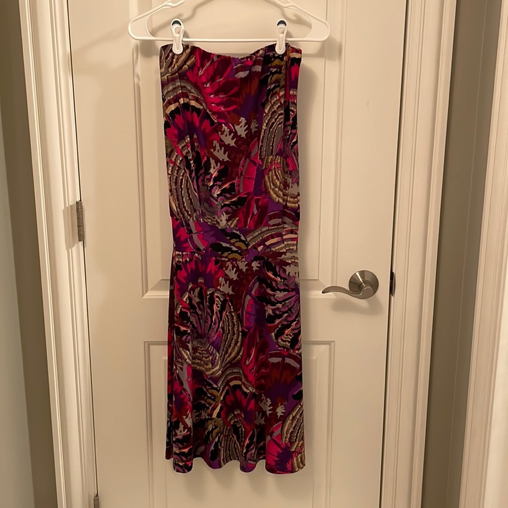 Veronica M Stretchy Strapless Dress Size Medium